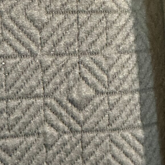 Athleta Women's Quilted Black Pullover Sweatshirt Size XL - Picture 7 of 9